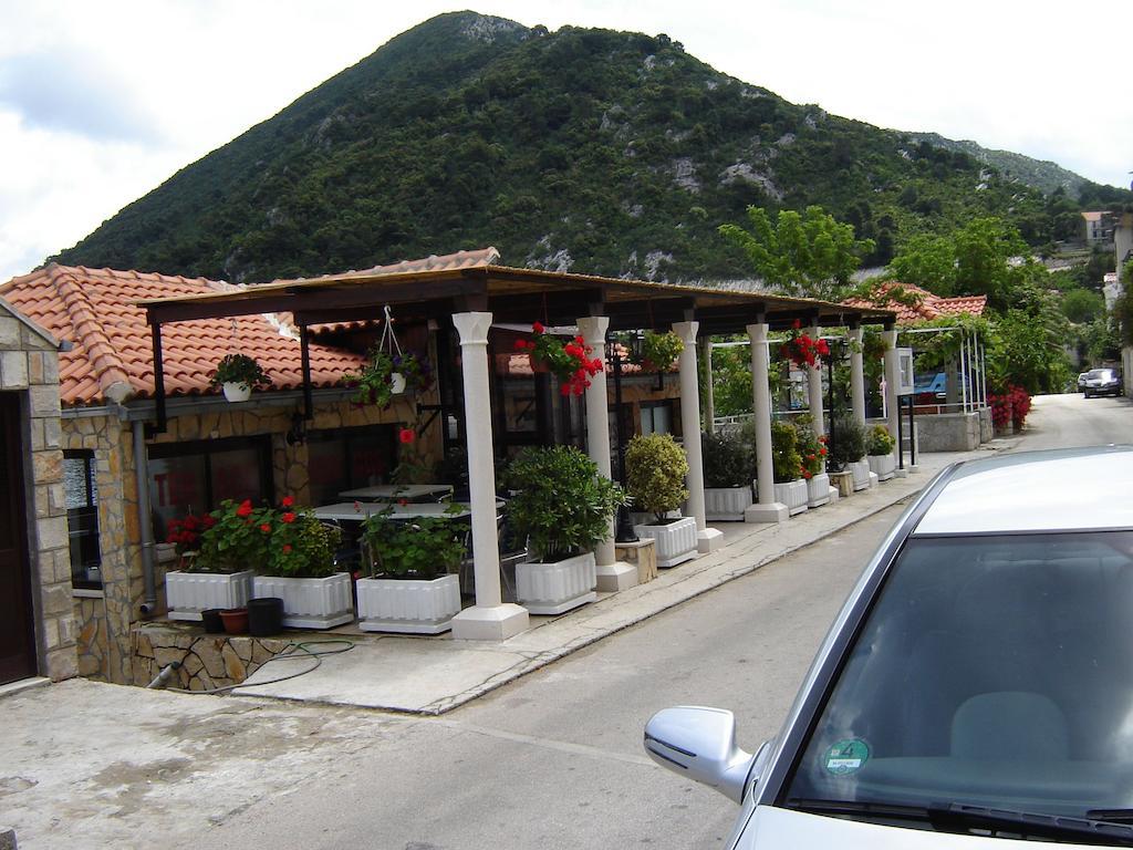 Apartments "Villa Mungos" Sobra Exterior photo